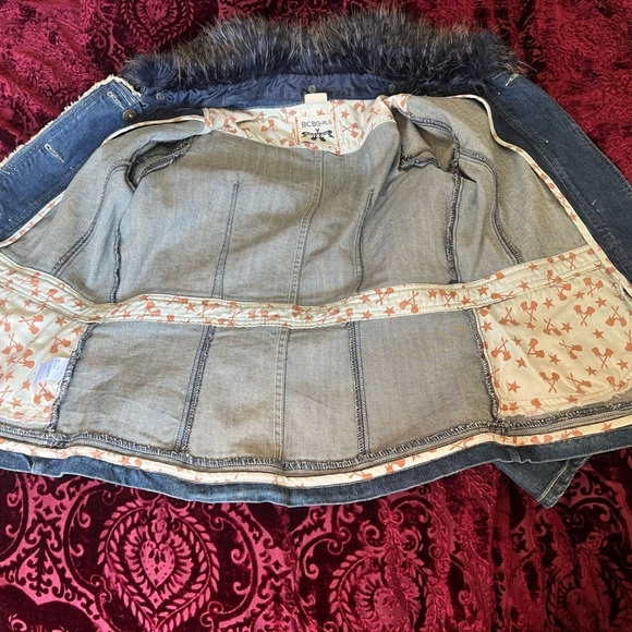 BCBG Girls faux fur denim jacket Vintage Y2K - Picture 5 of 10